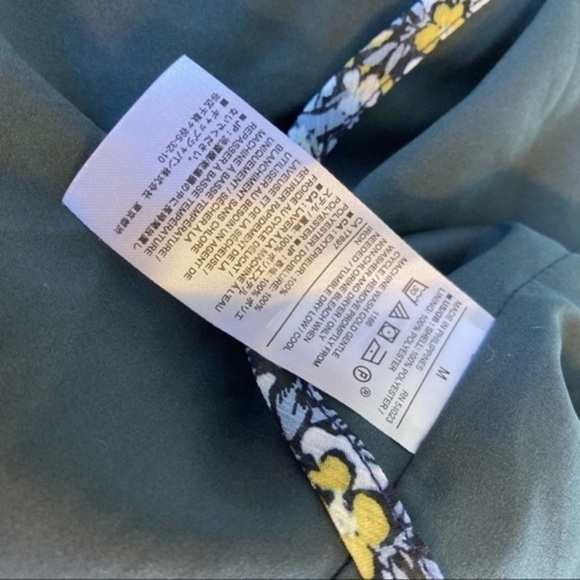 NWT Banana Republic Ditsy Floral Blue Spaghetti Strap Tank Top Size medium - Picture 9 of 11